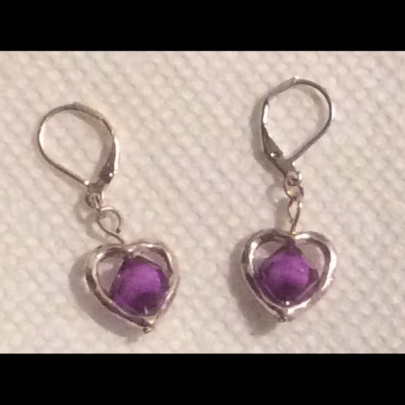 Silver plated hearts with a purple bead - Picture 4 of 4